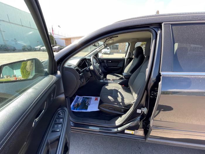 2015 chevrolet traverse 2lt-awd with 238725 miles 268bd72ebf1a4f88a1a6696053b7d0b5.jpeg