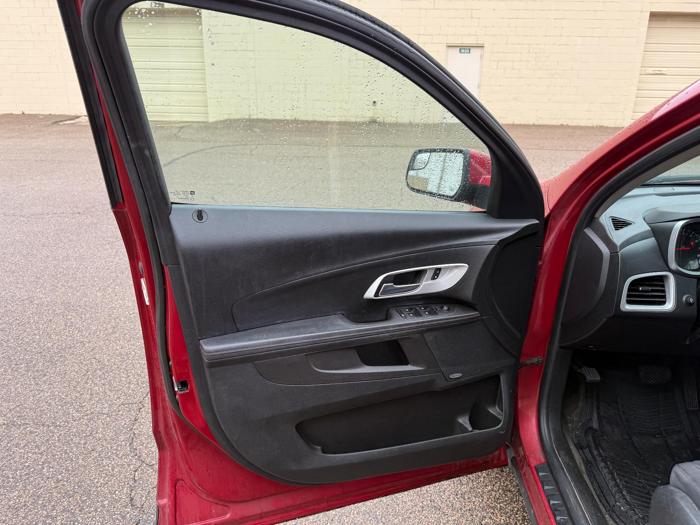 2014 chevrolet equinox lt with 202941 miles for sale near roseville, mn 26b062b9cf3a4dbfa60d94740a2cb6da.jpg