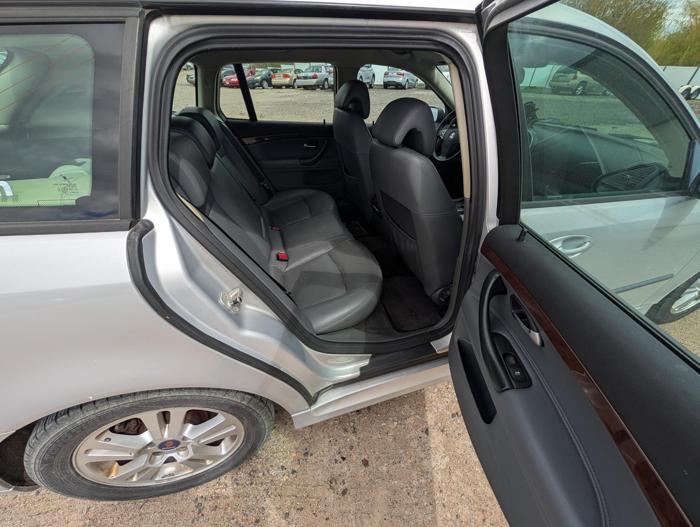 2007 saab 9-3-sportcombi 2.0t with 145381 miles for sale near elk-river, minnesota 26b53f2db5e343eca9c8cf7da78c64bf.jpg