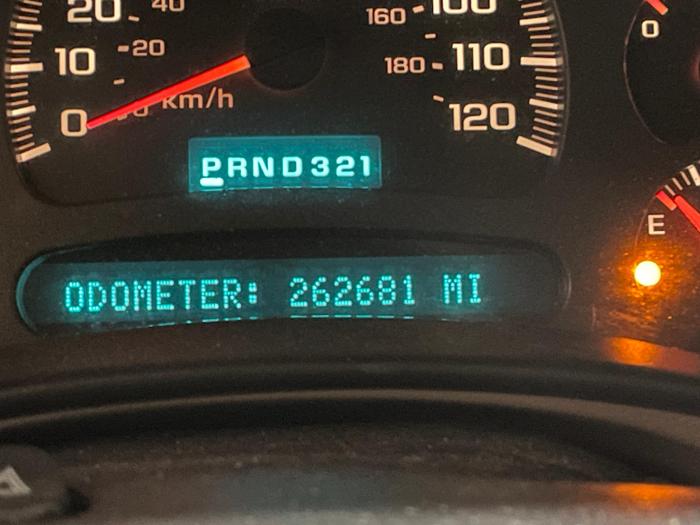2003 gmc yukon base with 262681 miles for sale near elk-river, minnesota 26bbdd4980bb4c8eab50723ee35579bb.jpg