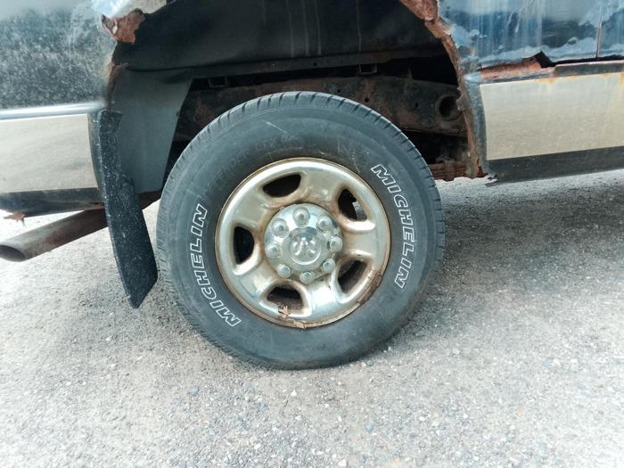 2003 dodge ram-2500 st-quad-cab-short-bed-4wd with 219883 miles for sale near elk-river, minnesota 26c7857456ec456db22f427a9d8fb710.jpg