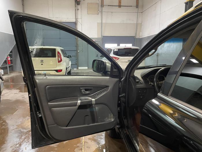 2013 volvo xc90 3.2 with 148200 miles for sale near elk-river, minnesota 26e3287d82274a0bbc2cc1160bfaa92a.jpg