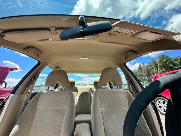 2004 honda civic-hybrid sedan-with-cvt with 244128 miles for sale near elk-river, minnesota 26e9a6798fde48d48eadb470f3b1be9a.jpeg