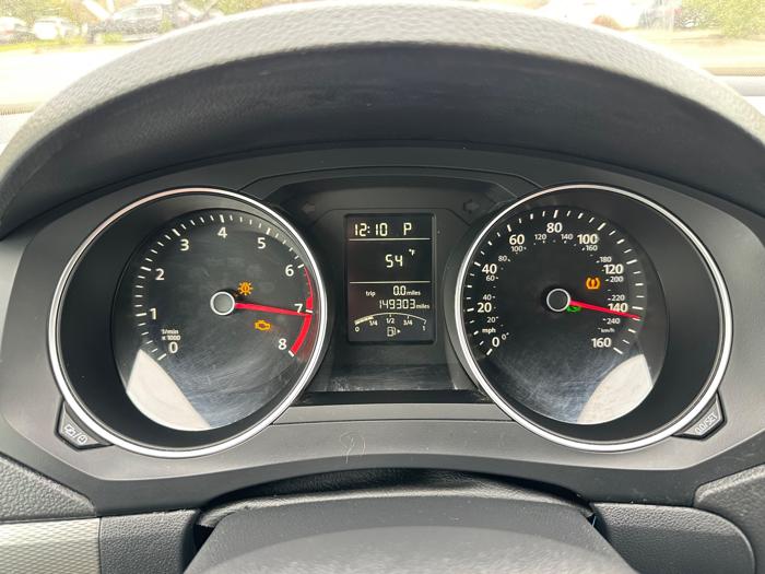 2015 volkswagen jetta se-6a with 149303 miles for sale near burnsville, minnesota 26fa74f8e8394f2bb6e8823ec97dd504.jpeg