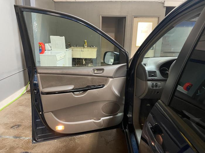 2004 Toyota Sienna