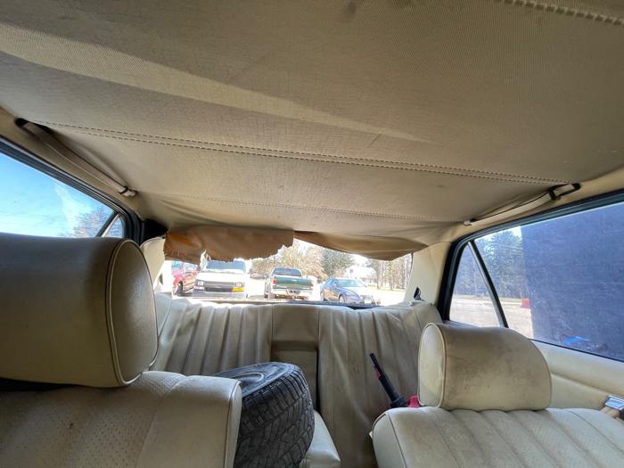 1980 mercedes-benz w123 for sale near columbus, minnesota 2748e9dfe97749368b62360df5f1860c.jpeg