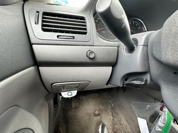 2005 chevrolet cobalt ls-sedan with 197332 miles for sale near elk-river, minnesota 274d42f5290d416ebf3ef9795050f405.jpeg
