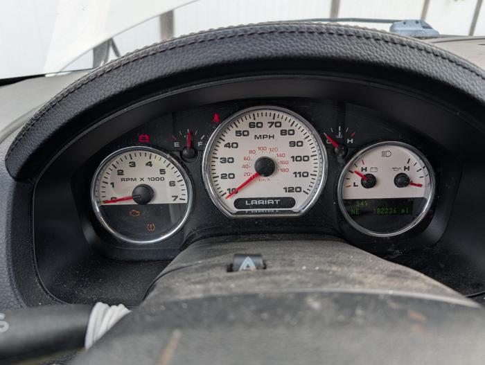 2007 ford f-150 fx4-supercab with 182236 miles for sale near elk-river, minnesota 27b4b8cbe614455fbdbd54ee24653032.jpg