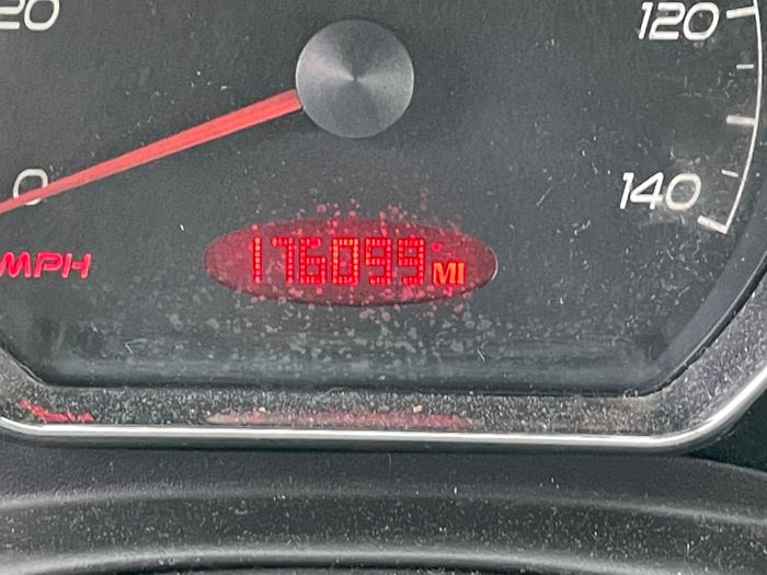 2007 pontiac g6 sedan with 176099 miles for sale near elk-river, minnesota 27fa184d37c3465690dcf5c5ee7cf31e.jpeg