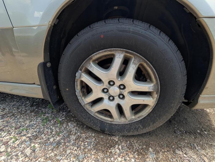 2003 subaru outback wagon with 162419 miles for sale near elk-river, minnesota 280046d869a748838c5e1bcda6106d08.jpg