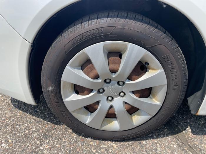 2010 subaru impreza 2.5i-4-door with 184336 miles for sale near annandale, minnesota 281b3dae9ee4431ab704fcf6db9077f8.jpeg