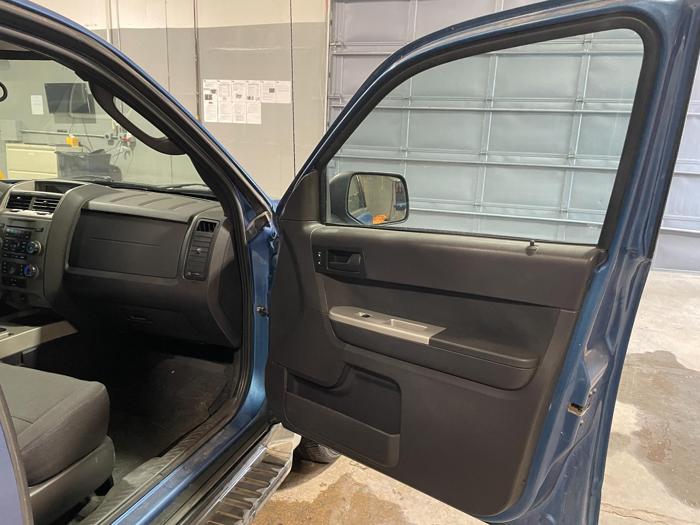 2010 ford escape xlt with 167697 miles for sale near elk-river, minnesota 282fd267b30b4afcbf49a3541e01ee8f.jpg