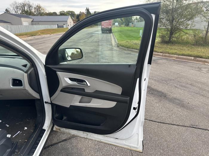 2011 chevrolet equinox with 205201 miles for sale near elk-river, minnesota 288776088cc34a23ada414f94780f78b.jpg