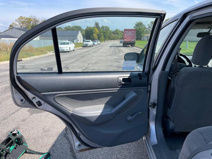2005 honda civic vp-sedan-at-w--front-side-airbags with 153473 miles for sale near elk-river, minnesota 288982915cc44759b2a96e69c2f27587.jpeg