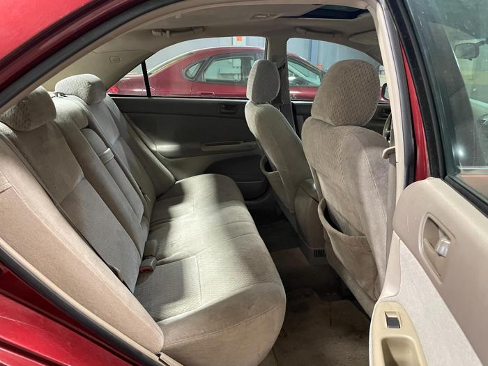 2004 toyota camry le with 328065 miles for sale near elk-river, minnesota 288f02424aab40e0b7765adf25421c92.jpg