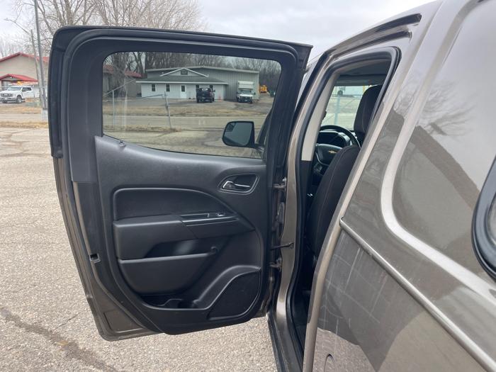 2015 chevrolet colorado lt-crew-cab-4wd-short-box with 148781 miles for sale near annandale, minnesota 28bccf38f3de4483a2357f6ca90a2e55.jpeg