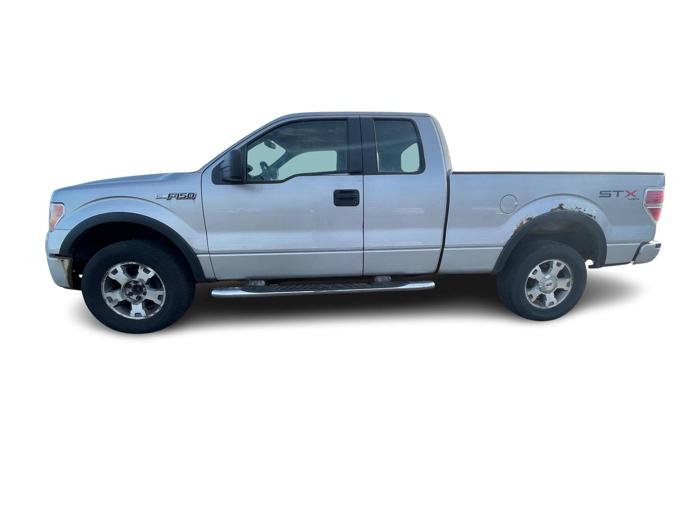 2009 ford f-150 stx-supercab-6.5-ft.-bed-4wd with 174048 miles for sale near fridley, minnesota 293d679528a54ffca2a91c7a52f5a789.jpg