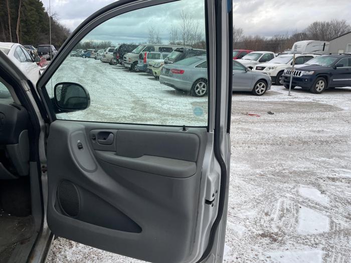 2007 chrysler town-and-country base-lx with 190974 miles for sale near elk-river, minnesota 294b469d80734a5e937efae9a7cee5f4.jpg