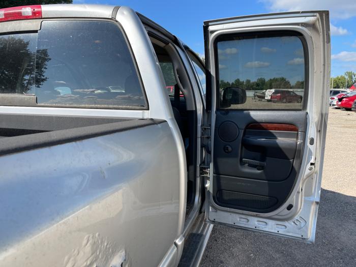 2003 dodge ram-1500 st-quad-cab-short-bed-4wd with 210145 miles for sale near elk-river, minnesota 294e64de83464887bc6c8a427f972154.jpeg