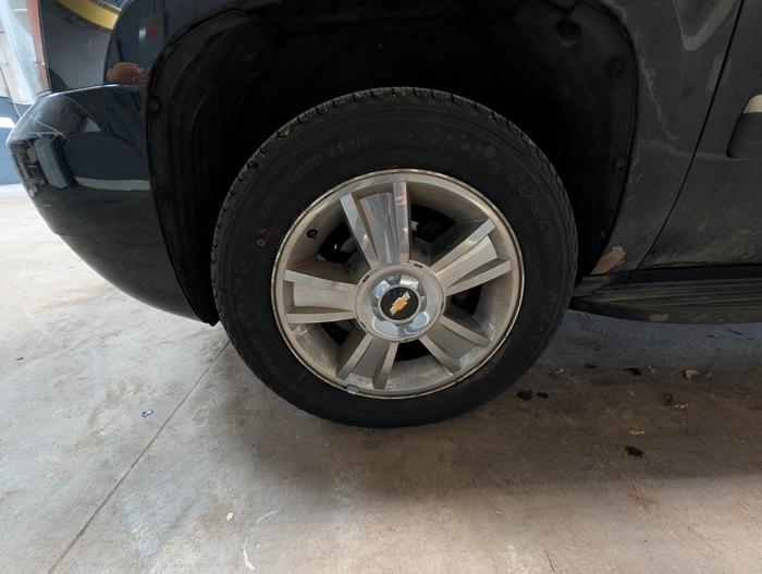 2009 chevrolet tahoe ltz-4wd with 135903 miles for sale near elk-river, minnesota 295b7b85c7f0445491360e6b0ef16887.jpg