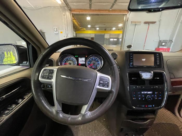 2016 chrysler town-&-country touring with 160048 miles for sale near elk-river, minnesota 2960593a42fc4c1b8a0507370a8c27d1.jpeg
