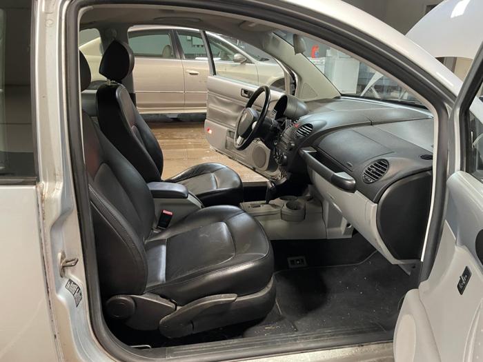 2005 Volkswagen Beetle