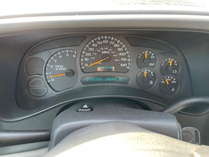 2003 chevrolet tahoe 4wd with 245991 miles for sale near elk-river, minnesota 297be46365ae46e89661aeb962d37ea4.jpeg