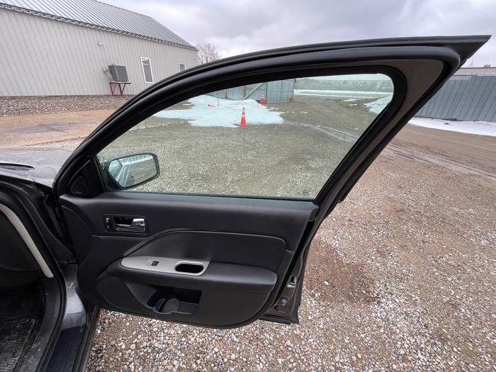 2012 ford fusion sel with 162124 miles for sale near elk-river, minnesota 2998f69d2021416c94273691a1a4cdd1.jpeg