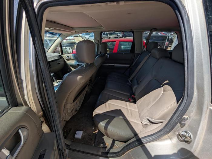 2006 mitsubishi endeavor limited-awd with 231838 miles for sale near elk-river, minnesota 29a21075624747a2aeaea646215f5c22.jpg