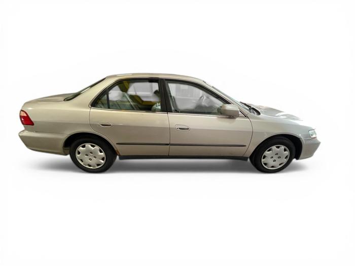 1999 honda accord lx-sedan with 148532 miles for sale near elk-river, minnesota 2a019ad2c219480a9100f1ad9960f8dd.jpg