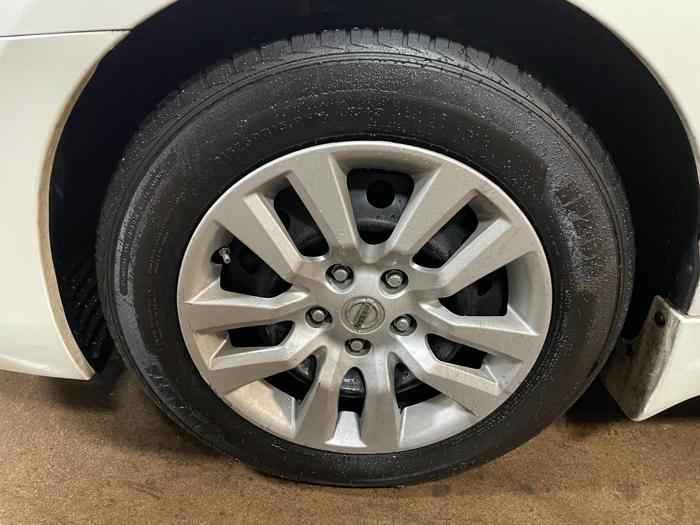 2014 nissan altima s with 90199 miles for sale near elk-river, minnesota 2a0fe7f97b59421899f84f8fa6fb5449.jpg