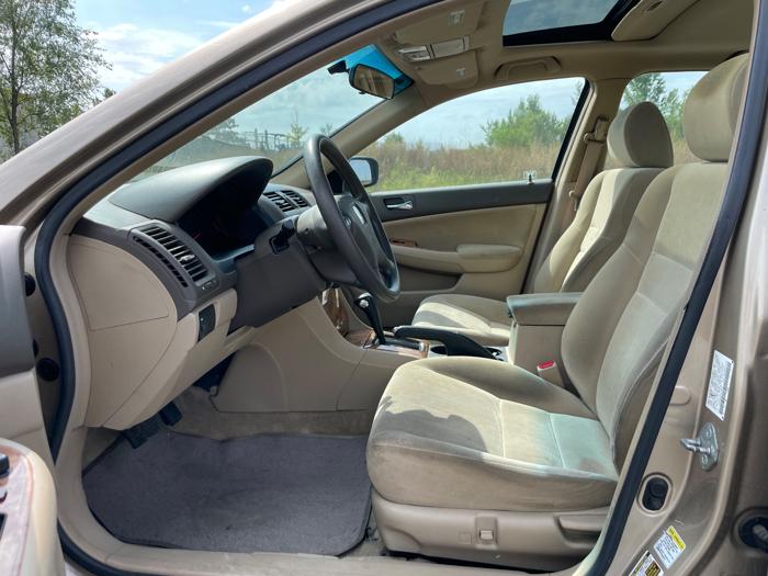 2005 honda accord ex-sedan-at with 200397 miles for sale near elk-river, minnesota 2a2299a2c58541788f020276d1fc3cdd.jpeg