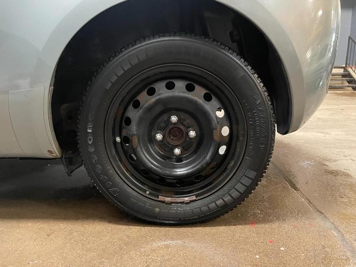 2008 toyota yaris base with 188240 miles for sale near elk-river, minnesota 2a37115ccb6a45ebb15a4a326f32a56d.jpg