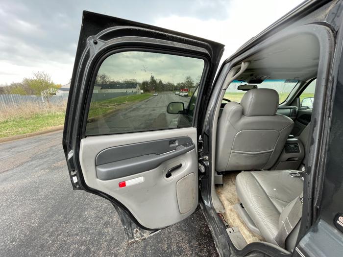 2003 gmc yukon 4wd for sale near elk-river, minnesota 2a55ee5e9cec49eb90572ee5e3df6648.jpeg