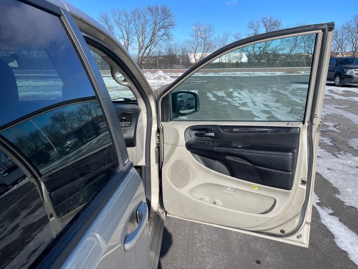 2014 dodge grand-caravan se with 187337 miles for sale near rochester, minnesota 2a5b86c72cfc4b82818f031c9c08d6e7.jpeg