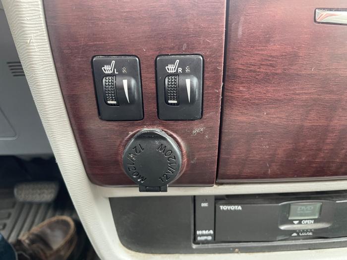 2012 toyota sienna limited-fwd-7-passsenger-v6 with 231545 miles for sale near rochester, minnesota 2aa25807d36f46fcb8f8d657a19b2a6f.jpeg