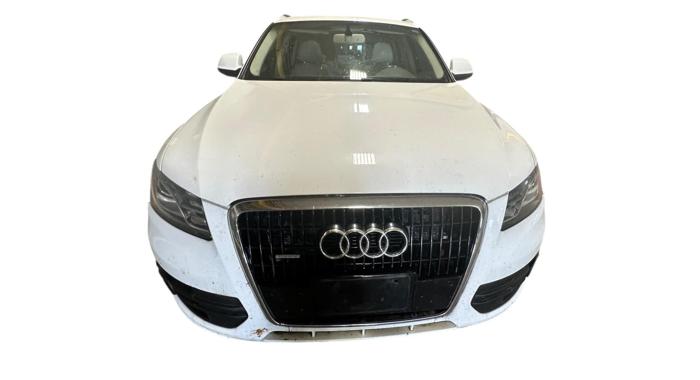 2010 audi q5 3.2-quattro-premium with 199988 miles for sale near elk-river, minnesota 2aa75b211ebc46fa835a3464b059faba.jpg