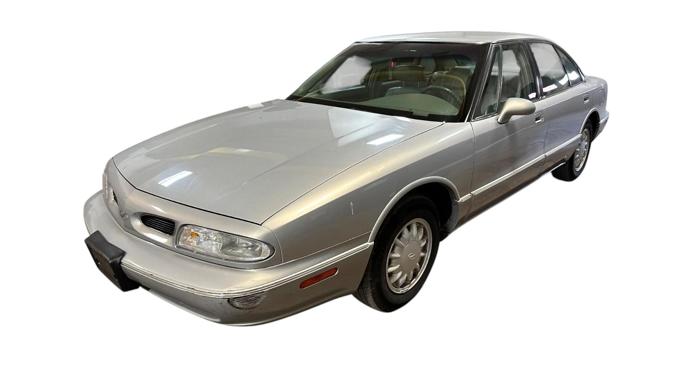 1997 oldsmobile eighty-eight ls with 77661 miles for sale near elk-river, minnesota 2ad79f2b54ba48d28425c08dc58b5775.jpg
