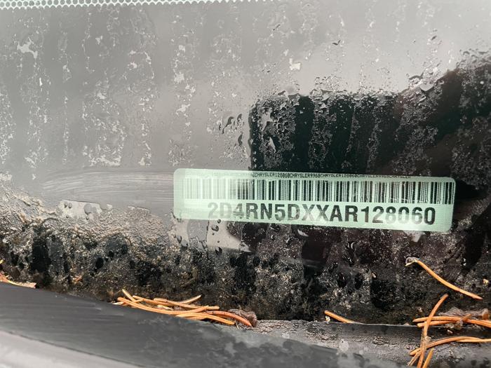 2010 dodge grand-caravan sxt with 121291 miles for sale near elk-river, minnesota 2aec19566f7044ba8dc5f7ad4fa154ee.jpeg