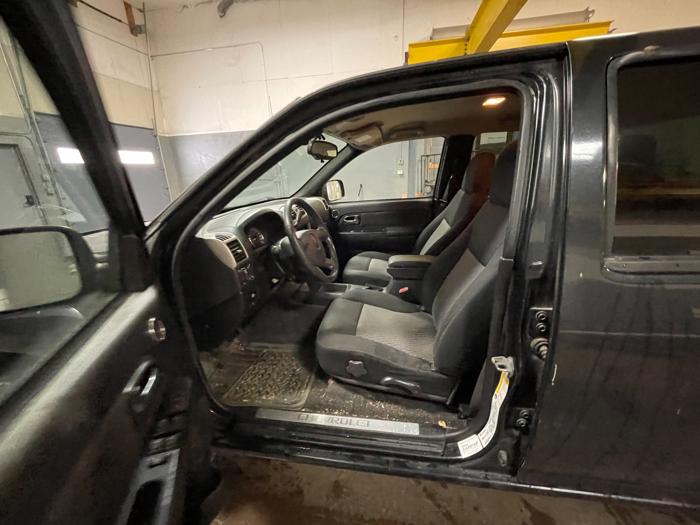 2008 chevrolet colorado lt1-crew-cab-4wd with 75105 miles for sale near elk-river, minnesota 2b037c0543de4fe78481db93e939cf67.jpeg