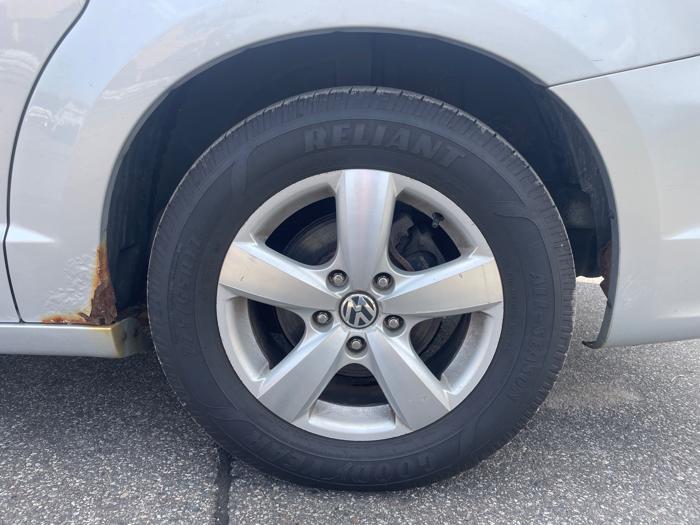 2009 volkswagen routan sel with 225950 miles for sale near elk-river, minnesota 2b3e4271a3af4df7b297fdef617bbbf4.jpeg
