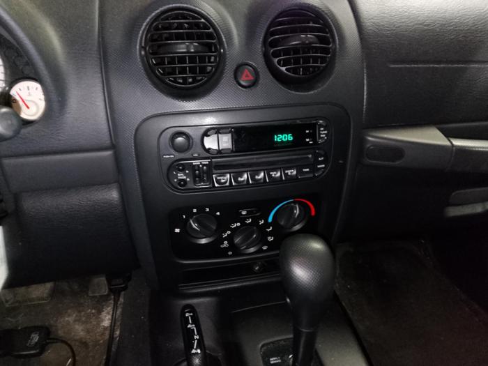 2004 jeep liberty sport-4wd with 146977 miles for sale near elk-river, minnesota 2b478ccb34c448318fc55946e889b515.jpg