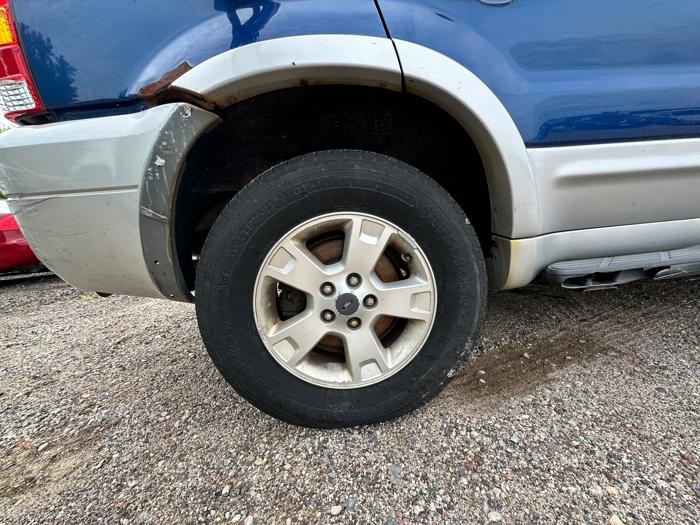2007 ford escape xlt-4wd with 185077 miles for sale near elk-river, minnesota 2b49eb3f5d3541418d74f1d22da89a2e.jpeg