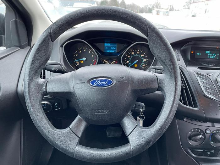 2014 ford focus s with 160780 miles for sale near elk-river, minnesota 2b6b901d1cc0486baa130ba7409a4cae.jpg