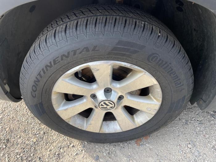 2010 Volkswagen Tiguan
