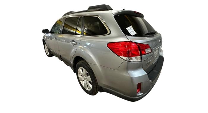2011 subaru outback 2.5i-limited with 185918 miles for sale near elk-river, minnesota 2ba33bb5064c4587a1be8b6c0589ca04.jpg