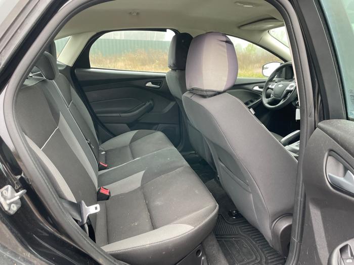 2013 ford focus se-sedan with 141999 miles for sale near elk-river, minnesota 2bc115e1aa5840d79d2a411d943e593e.jpeg
