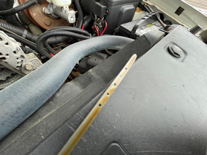 2005 chevrolet silverado-1500 ext.-cab-long-bed-4wd with 169882 miles for sale near elk-river, minnesota 2be637b752ec43d9915190d1ecfec400.jpeg