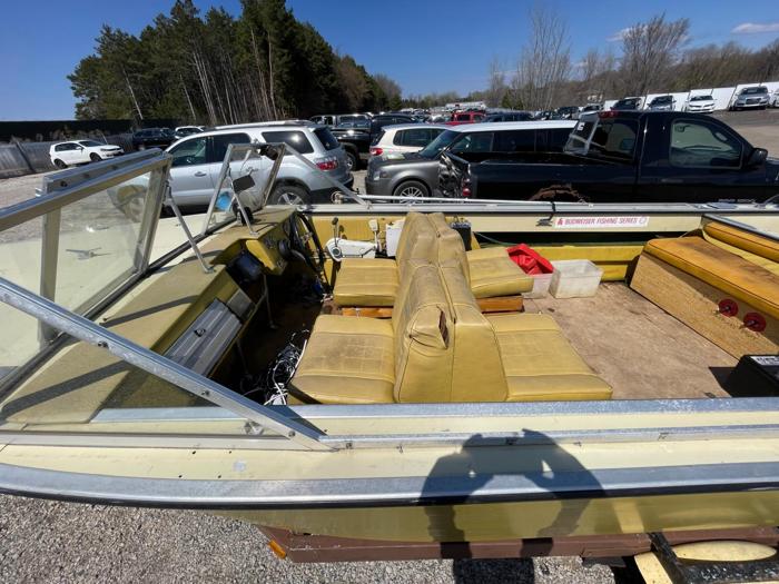 1974 -mirro craft for sale near elk-river, minnesota 2bfbc6c1e43e4c6f826b2f102c089080.jpg