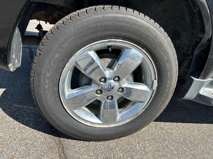 2008 ford escape limited-4wd with 188098 miles for sale near elk-river, minnesota 2bff92c8664943a0a4cb7dfab27351dd.jpeg